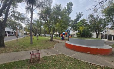 Casa en venta, Fraccionamiento Flores del valle