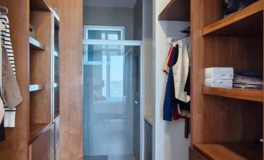 Departamento amueblado de tres recámaras en renta. Montejo pza. Mérida, Yucatán.