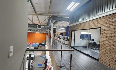 Oficinas en Renta 1,500m2 Cumbres