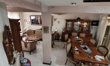 Casa con local comercial, buena ubicación en el Centro de Oaxaca