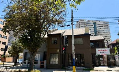 Local Comercial en Arriendo en Av Los castaños a pasos de uno norte