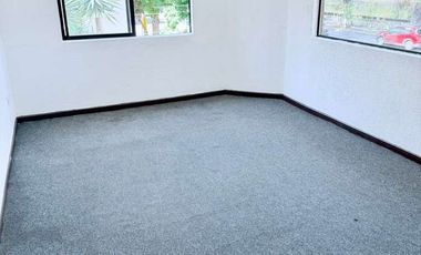 Local Comercial en Arriendo en Av Los castaños a pasos de uno norte