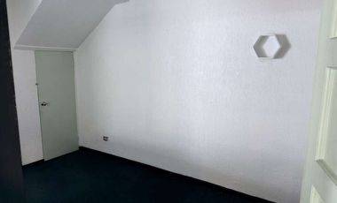 Local Comercial en Arriendo en Av Los castaños a pasos de uno norte