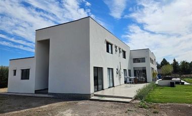 Casa en Venta en Condominio Santa Elena de Carampangue