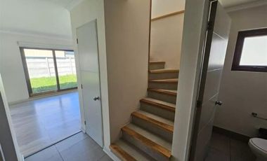 Casa en arriendo Parque de Carriel, cerca de Aeropuerto