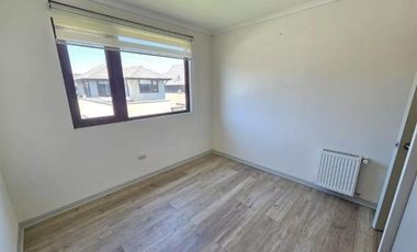 Casa en arriendo Parque de Carriel, cerca de Aeropuerto