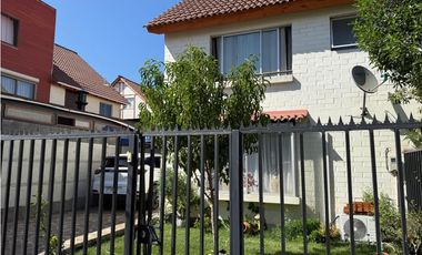 CASA 4D + 3B,  COMUNA DE PADRE HURTADO