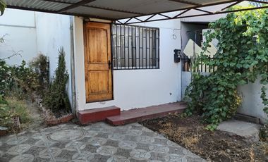 CASA EN BARRIO TRANQUILO TRATO DIRECTO SIN COMISION