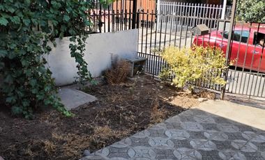 CASA EN BARRIO TRANQUILO TRATO DIRECTO SIN COMISION