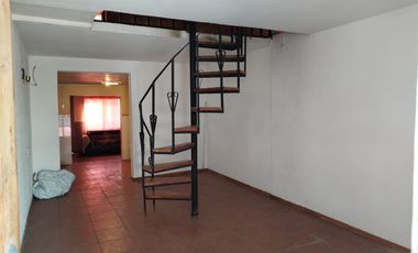 CASA EN BARRIO TRANQUILO TRATO DIRECTO SIN COMISION