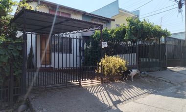 CASA EN BARRIO TRANQUILO TRATO DIRECTO SIN COMISION