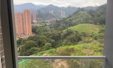 VENTA DE APARTAMENTO EN TRES ESQUINAS SABANETA