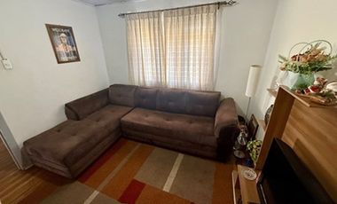 Oficina de 2 pisos con amplio estacionamiento