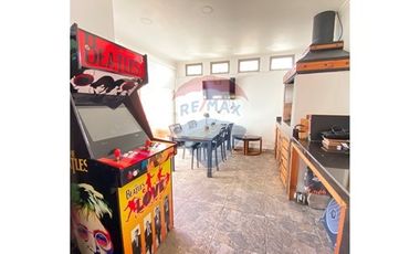 Casa Esquina en Sector  Coviefi