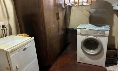 Casa Av. Macul comercial o residencial.