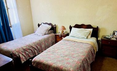 Casa Av. Macul comercial o residencial.