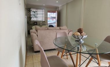 Tu nuevo Hogar. Hermosa casa de dos pisos.