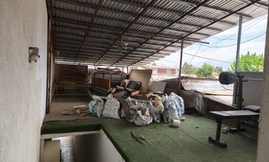 Tu nuevo Hogar. Hermosa casa de dos pisos.