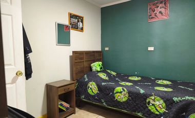 Tu nuevo Hogar. Hermosa casa de dos pisos.