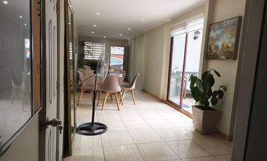 Tu nuevo Hogar. Hermosa casa de dos pisos.