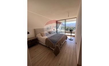 Departamento en Arriendo (La Dehesa)