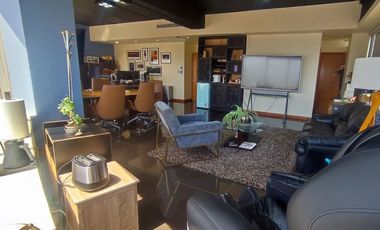 Amplia Oficina en Complejo El Cortijo