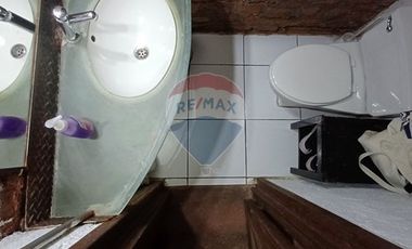 Gran casa oficina / Contramaestre Micalvi