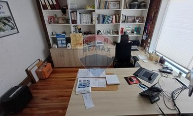 Gran casa oficina / Contramaestre Micalvi
