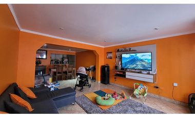 SE VENDE AMPLIA CASA EN BELLO HORIZONTE SAN MIGUEL