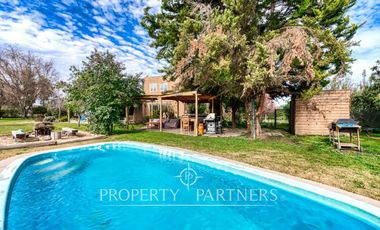 2 casas independientes en condominio consolidado con pozo propio