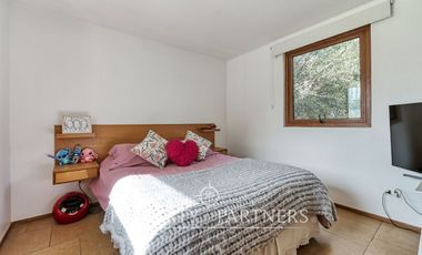 2 casas independientes en condominio consolidado con pozo propio