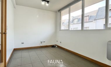 En Arriendo Oficina Comercial