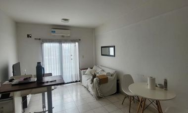 Departamento sobre Yrigoyen al 100 en Moreno Centro