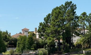 Casa de 5 dormitorios en venta en Los Castores, Nordelta