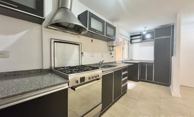5 AMBIENTES VENTA FLORIDA COCHERA COMPLEJO CERRADO CON AMENITIES