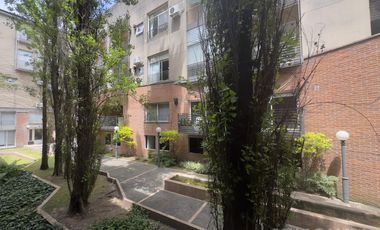 5 AMBIENTES VENTA FLORIDA COCHERA COMPLEJO CERRADO CON AMENITIES