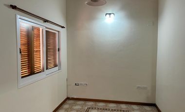 Casa en  barrio Champagnat