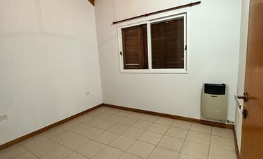 Casa en  barrio Champagnat