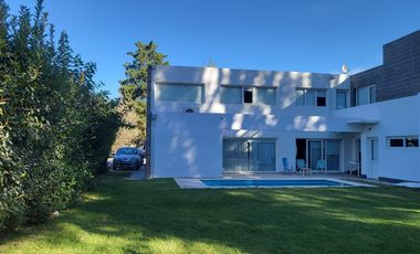 Hermosa propiedad en el Barrio Comahue Golf Club