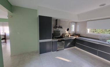 Hermosa propiedad en el Barrio Comahue Golf Club