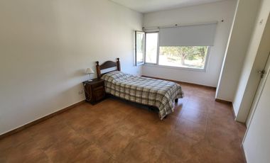 Hermosa propiedad en el Barrio Comahue Golf Club