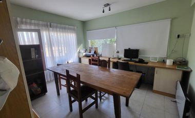 Hermosa propiedad en el Barrio Comahue Golf Club