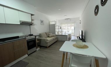 Alquiler temporario monoambiente pileta San Telmo