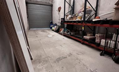 Galpón en zona industrial de Lujan