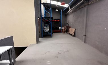 Galpón en zona industrial de Lujan