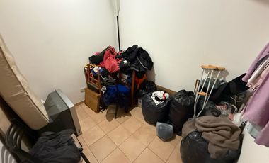 VENTA CASA DE PASILLO PLANTA ALTA 3 DORMITORIOS CON TERRAZA Y PARRILLERO