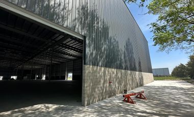 Excelente Deposito Nave Industrial en VENTA a estrenar 12800 mts cub Polo Ezeiza