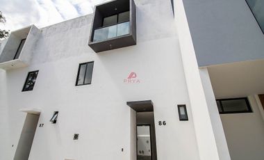 Casa en Venta en Santa Ana Tepetitlán, Zapopan Jalisco.
