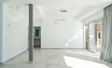 Casa en alquiler - Barrio Terralagos, Canning