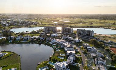 Casa en alquiler - Barrio Terralagos, Canning